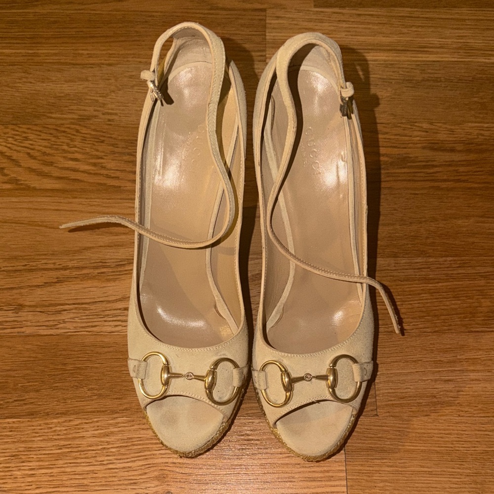 Gucci Beige Espadrille Sandals